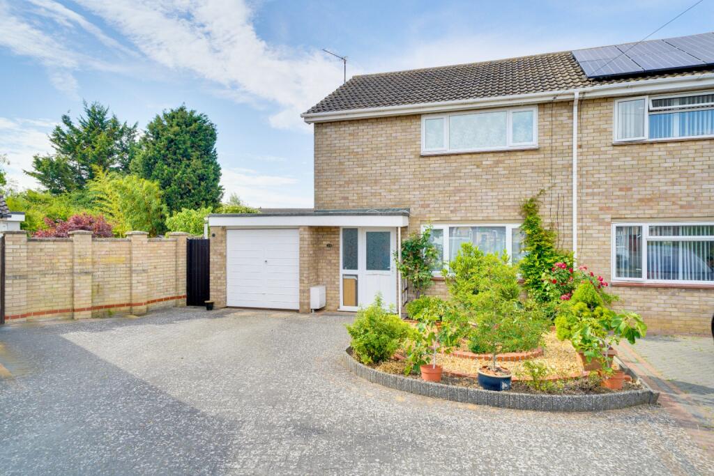 Main image of property: Kingsbrook, St. Ives, Cambridgeshire, PE27