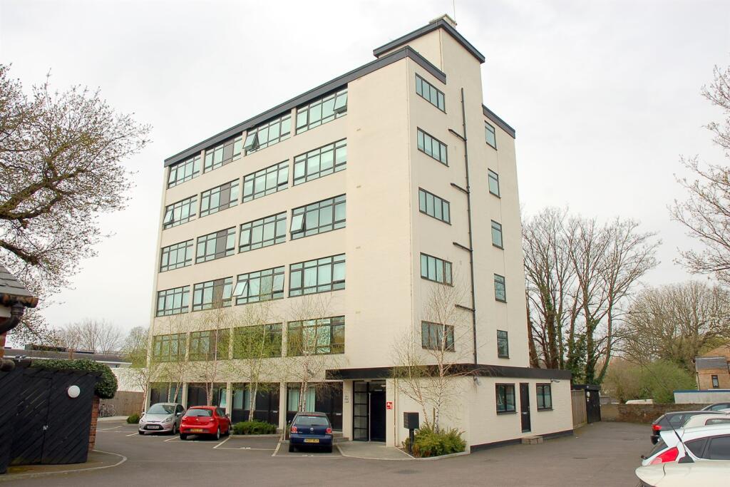 Main image of property: Celmeres Court, City Centre, CM2 6JG