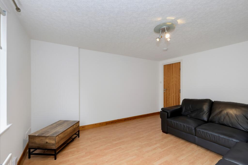 176 Morrison Drive, Aberdeen, AB10 photo 4