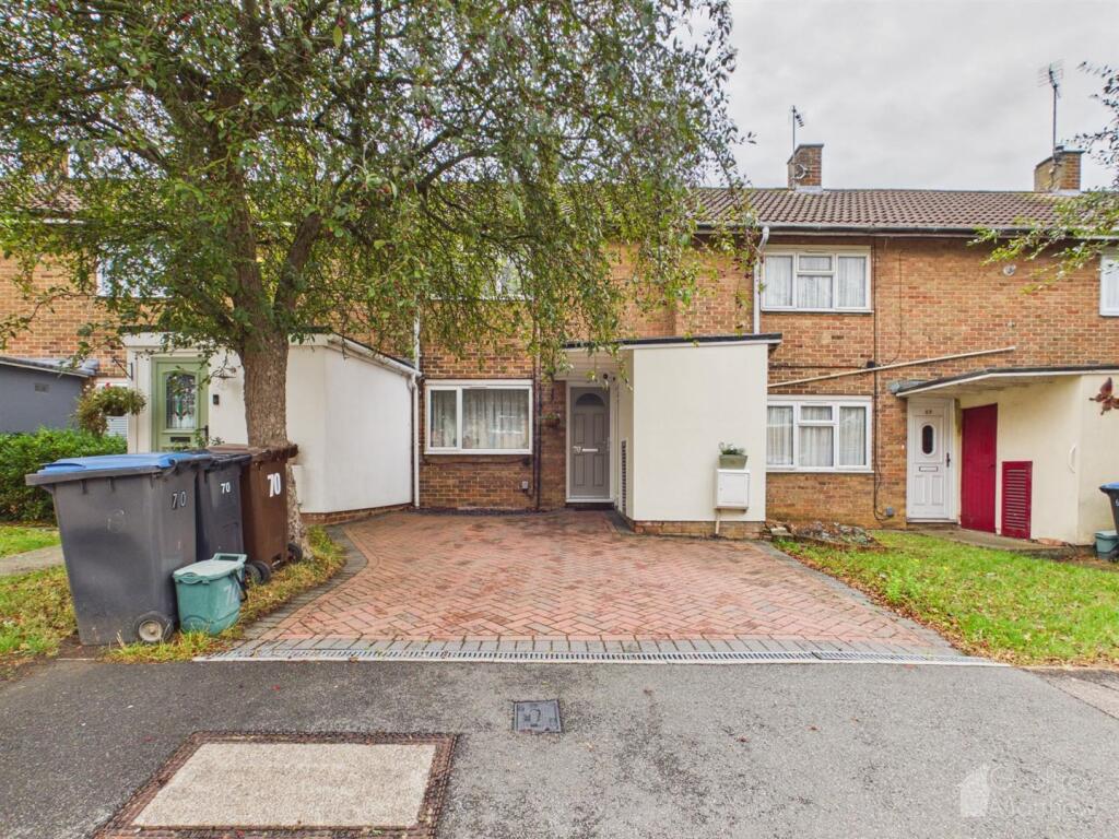 Main image of property: Whitewaits, Harlow