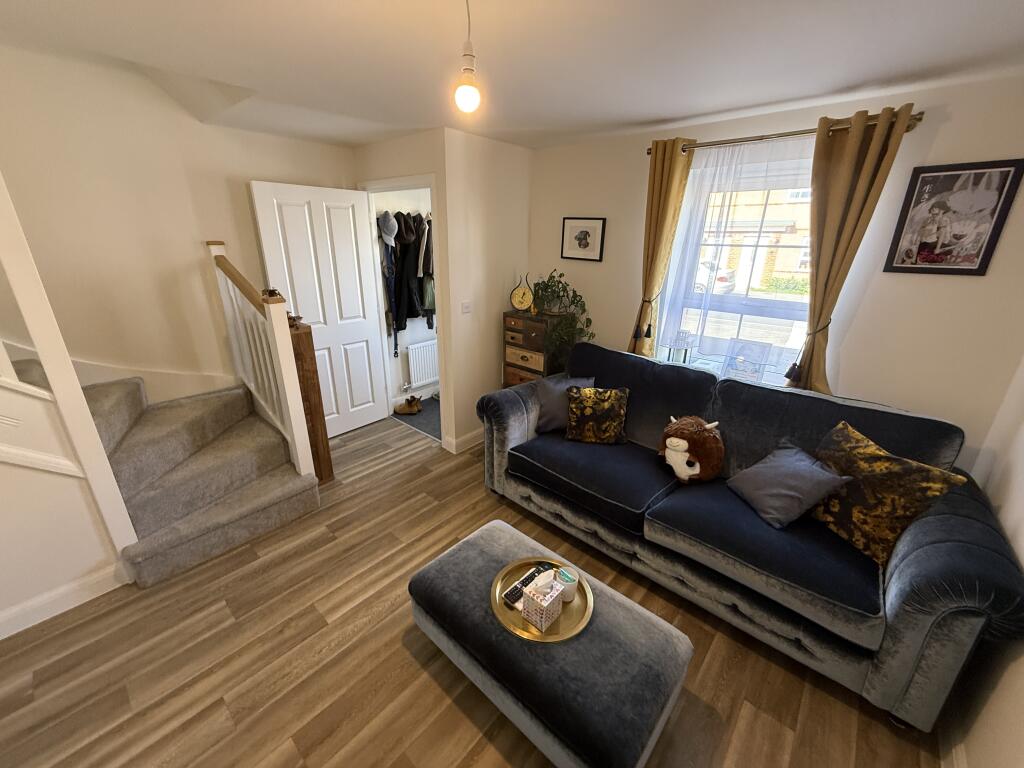 Additional image 2 of Theobald Road