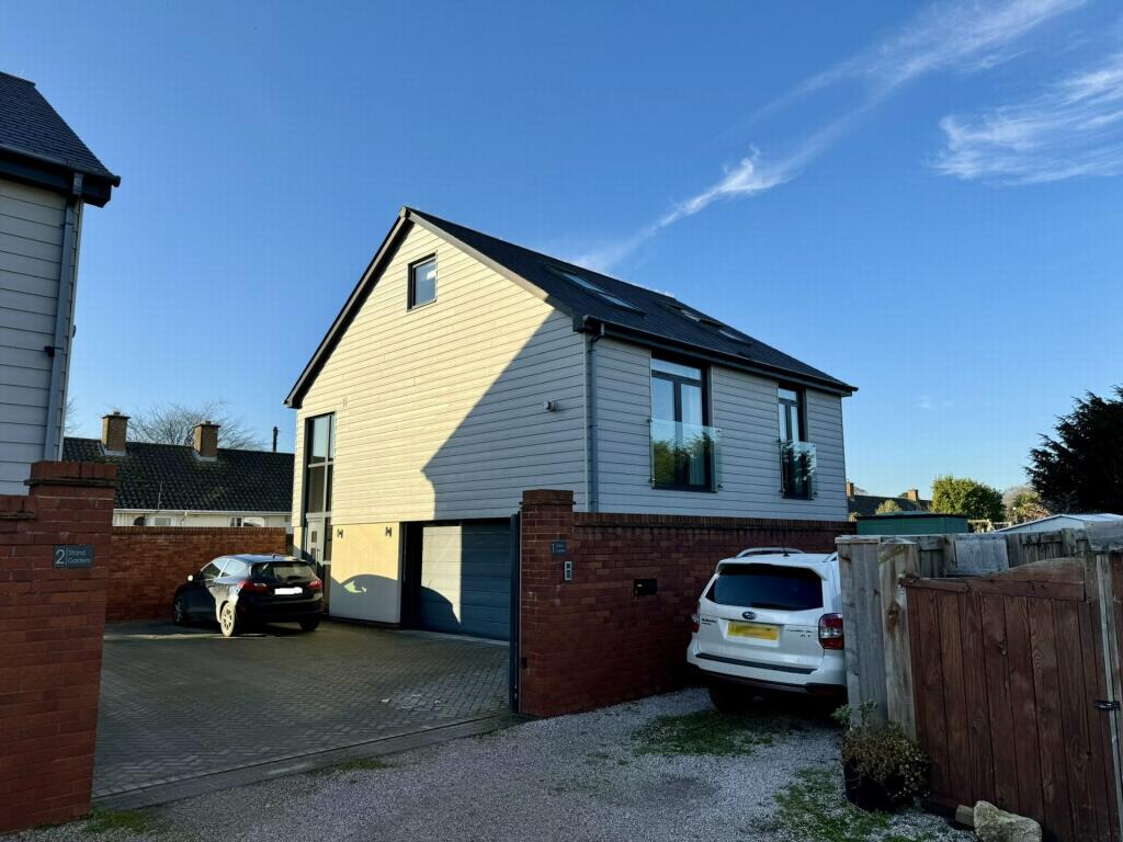 4-bed detached on The Strand, Starcross, EX6, £469,950