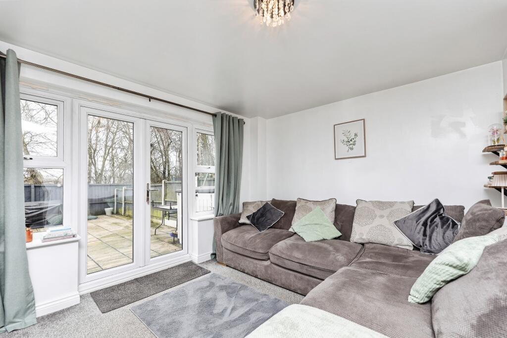 House in Barnsley, South Yorkshire - View 3