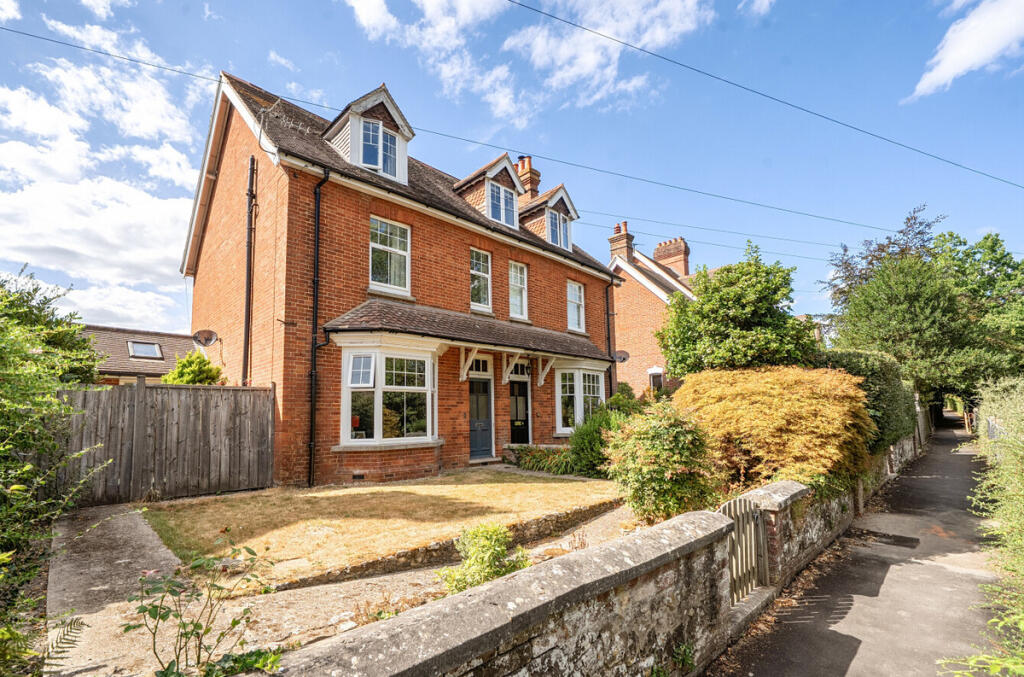 House in Guildford