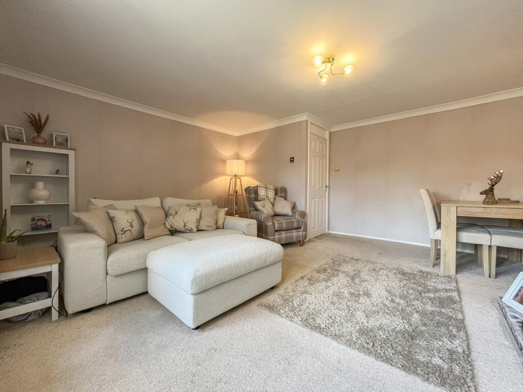 Brookfield Road, Wolverhampton photo 5