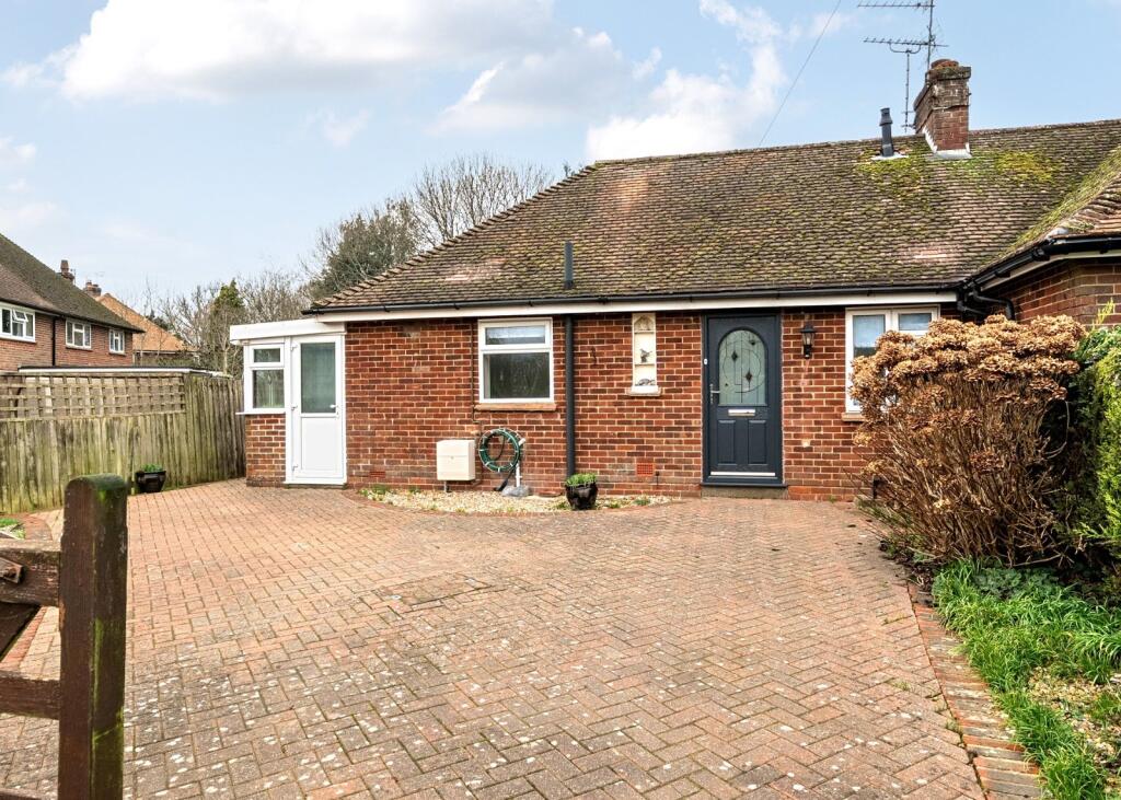 Main image of property: Green Stile, Medstead, Alton, Hampshire, GU34