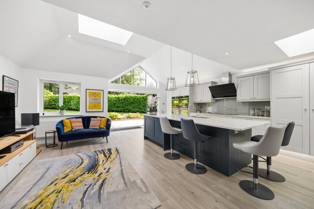 House in Hart, Ewshot - View 3