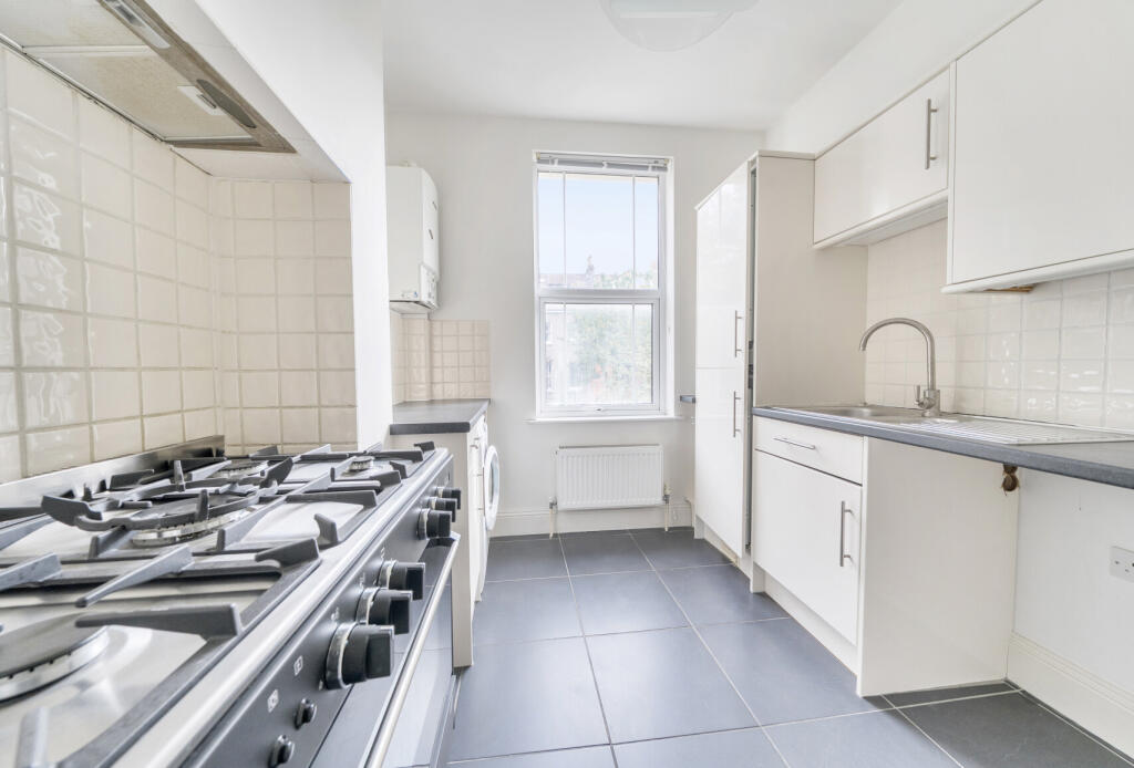 Main image of property: Lower Cheltenham Place, BRISTOL, BS6