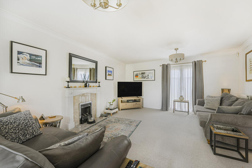 House in Dartford, Swanscombe and Greenhithe - View 2
