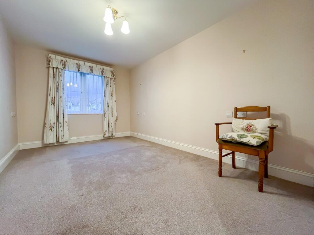 Silver Street, Nailsea, North Somerset, BS48 photo 3