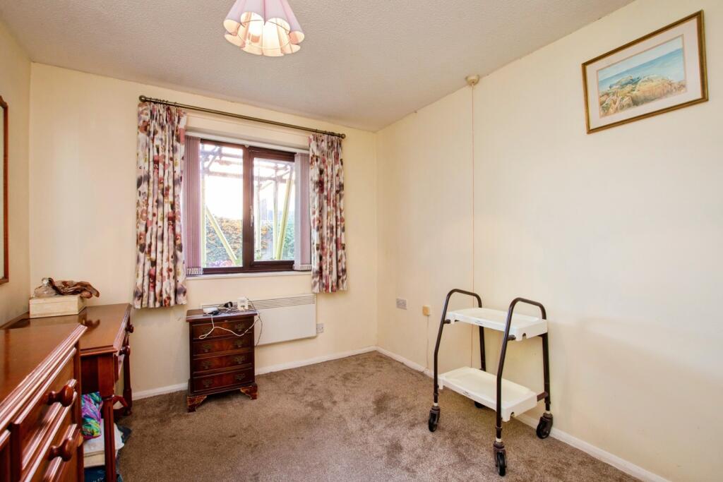 Apartment in Salisbury - More
