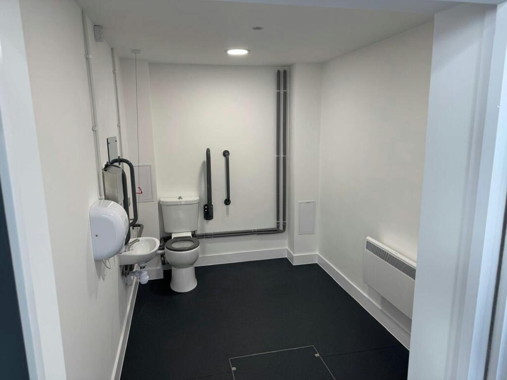 WC.jpg