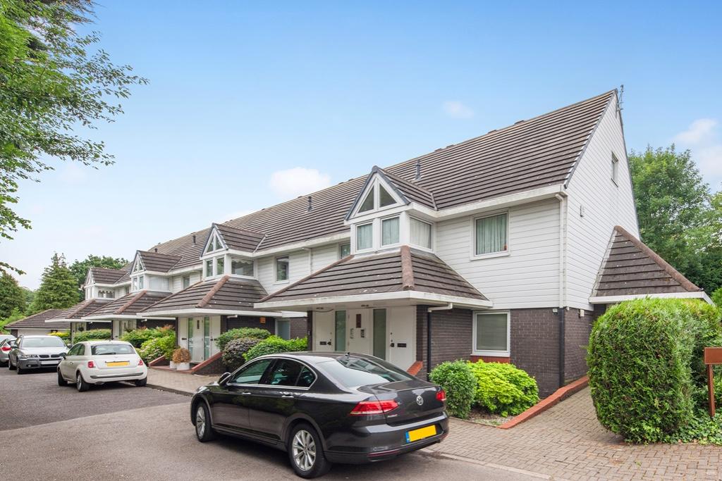 Main image of property: Bush Hill, London, N21