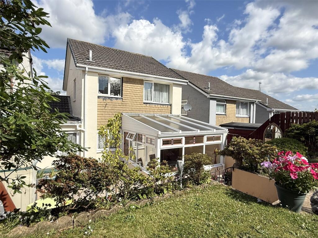 Main image of property: Treryn Close, Par, PL24