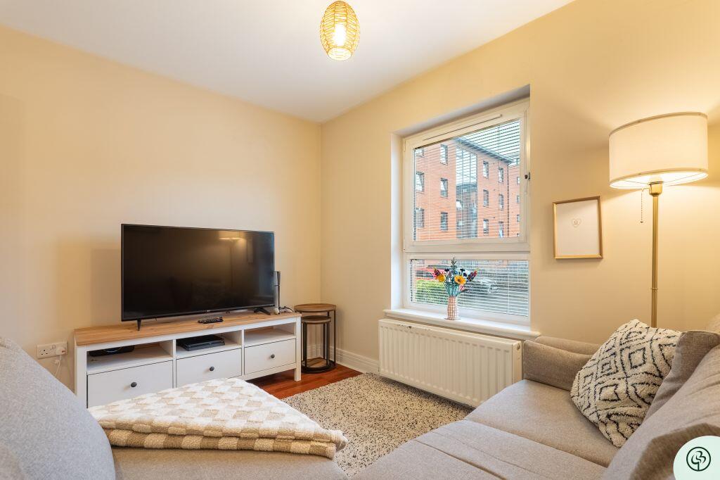 Flat 0/1, 11 Cardon Square, Renfrew, PA4 8BY photo 4
