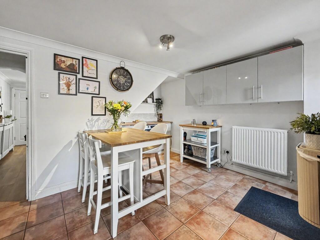 6 Pascoe Crescent, Daventry, NN11 9YU - View 6