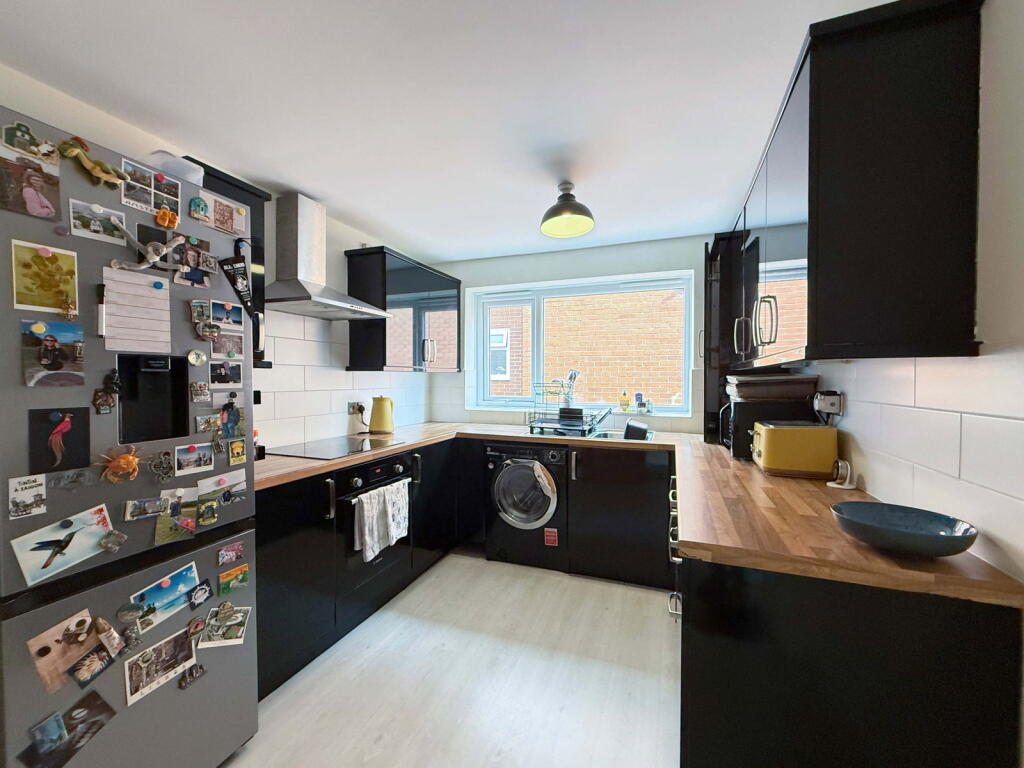 Cambrian Court, Park Road, Hesketh Park, Southport, PR9 photo 3