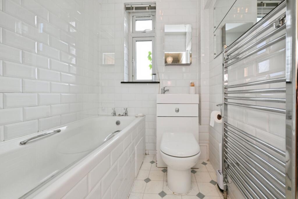 Additional image 19 of Hawbush Close, Welwyn, Hertfordshire, AL6