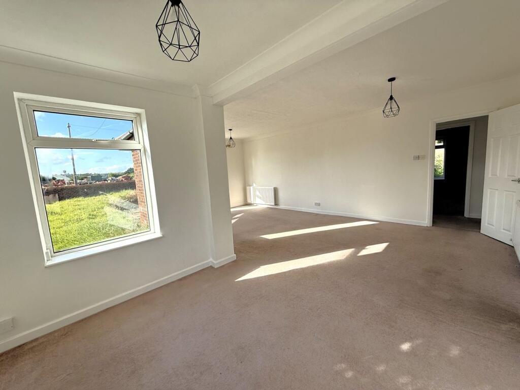 Potton Road, Biggleswade, SG18 photo 5