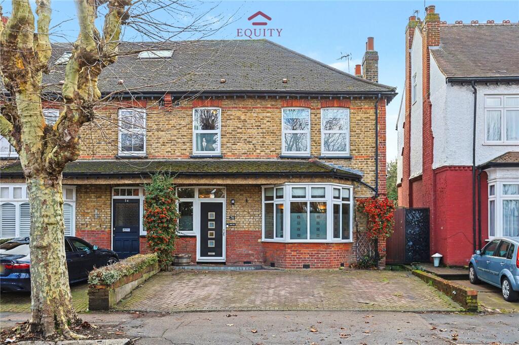 Main image of property: Park Avenue, Enfield, EN1