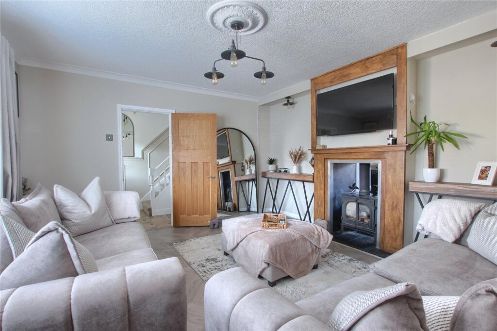 Holmwood Avenue, Saltersgill photo 4
