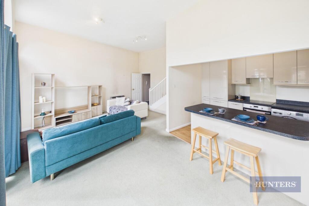 Apartment in Southampton - View 2