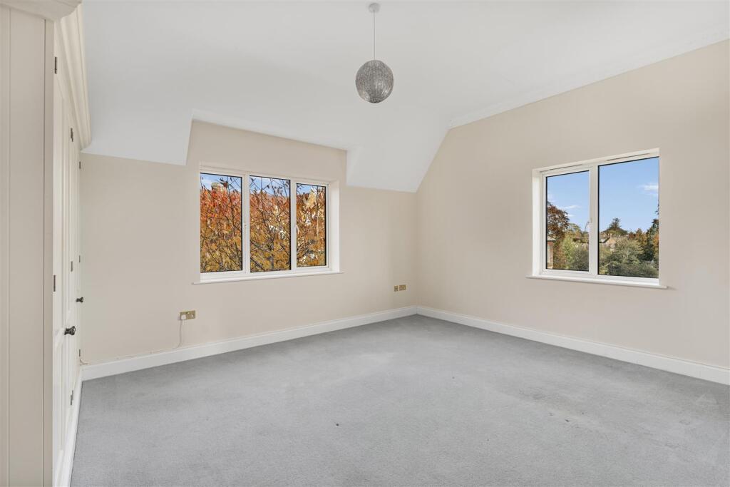 House in Cherwell, Bloxham - More