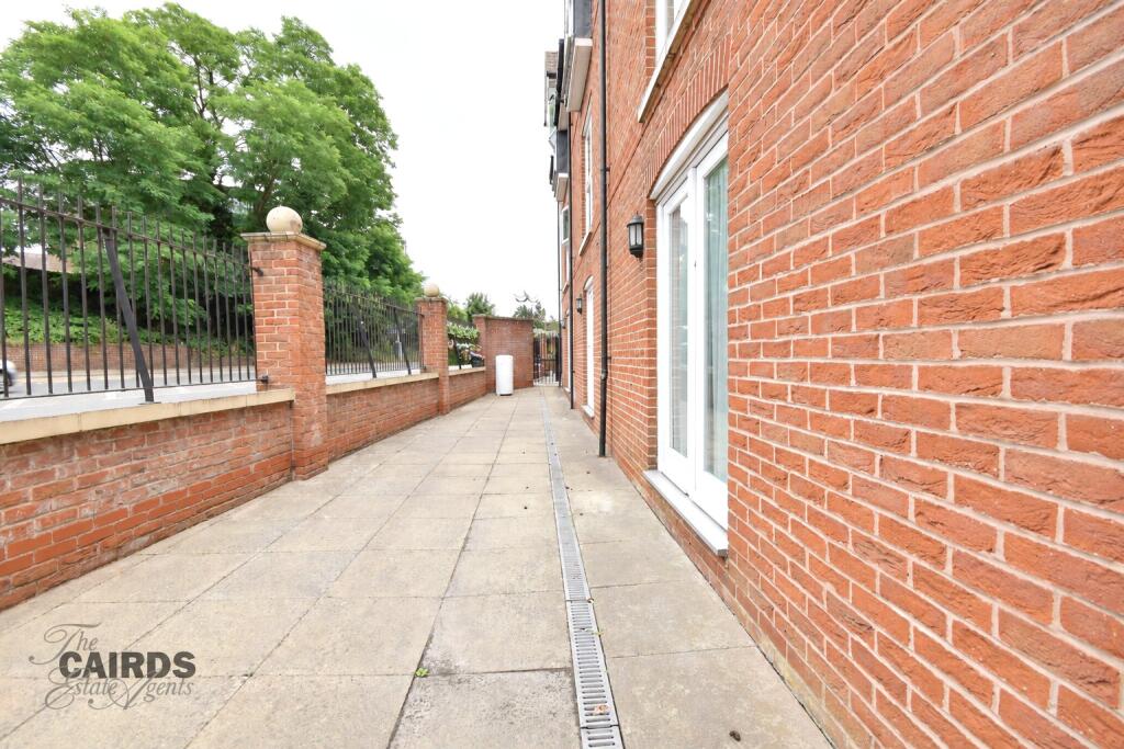 Property photo 8