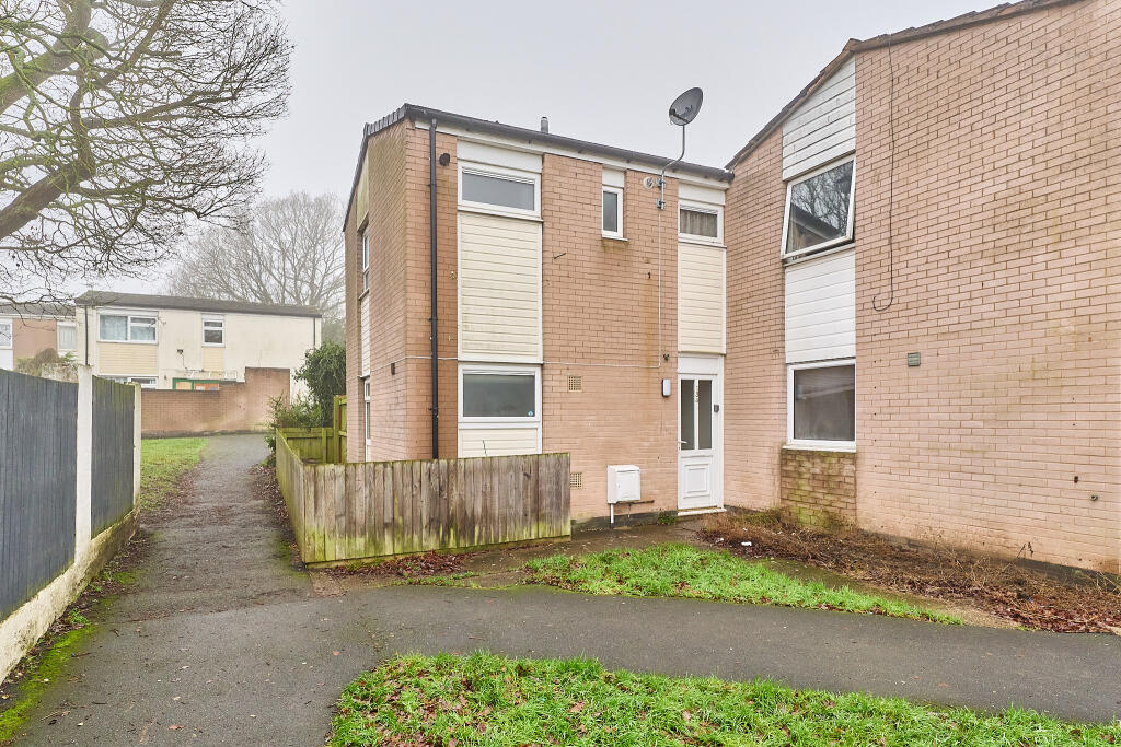 3-bed terraced on 134 Waverley, Woodside, Telford, Shropshire TF7 5LU, £55,000