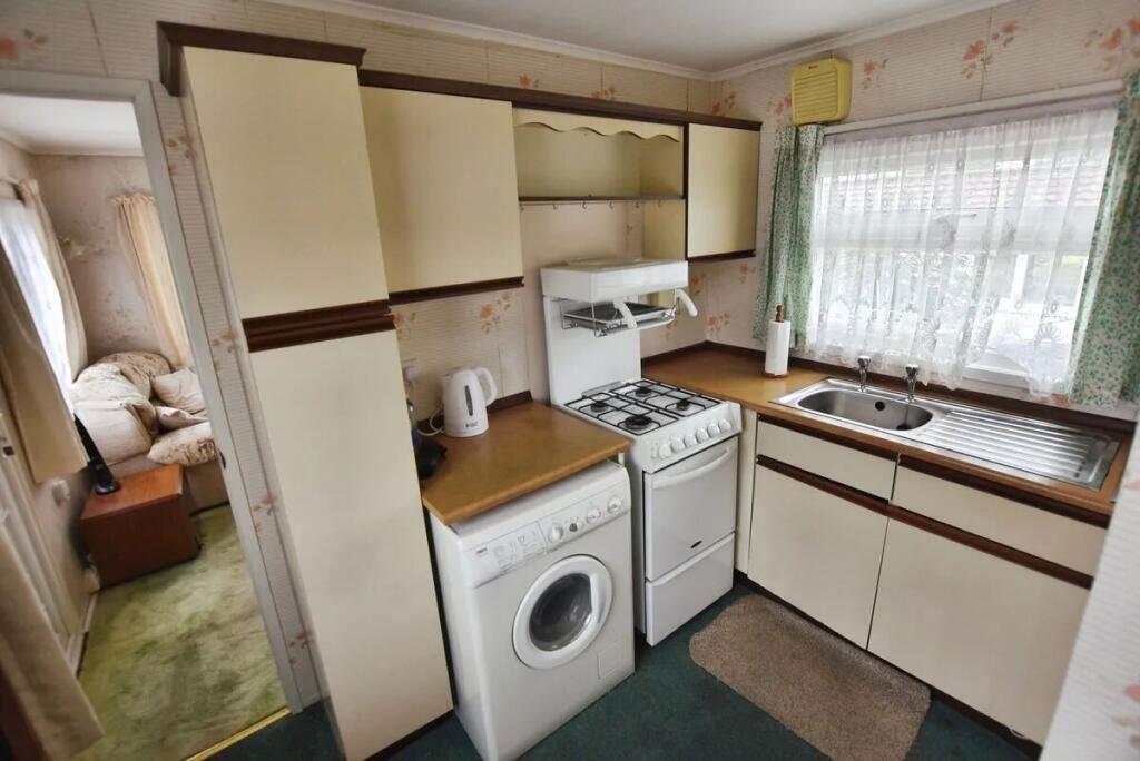 Totnes Road, Abbotskerswell, Newton Abbot, Devon, TQ12 5NG photo 3