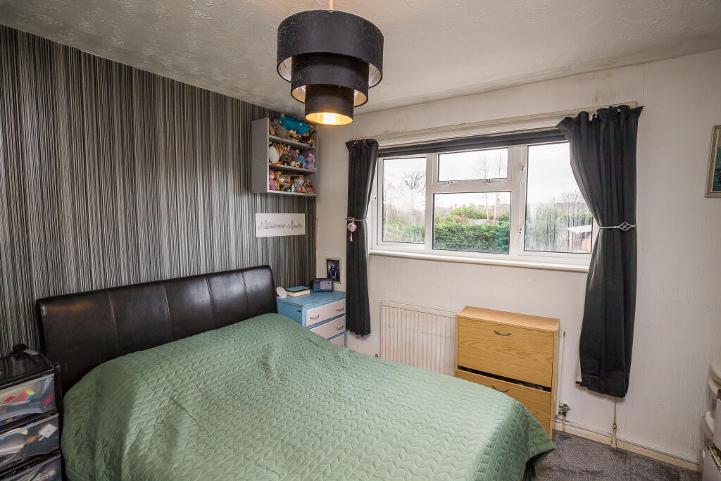 Ffordd Powell, Wrexham, LL11 photo 4
