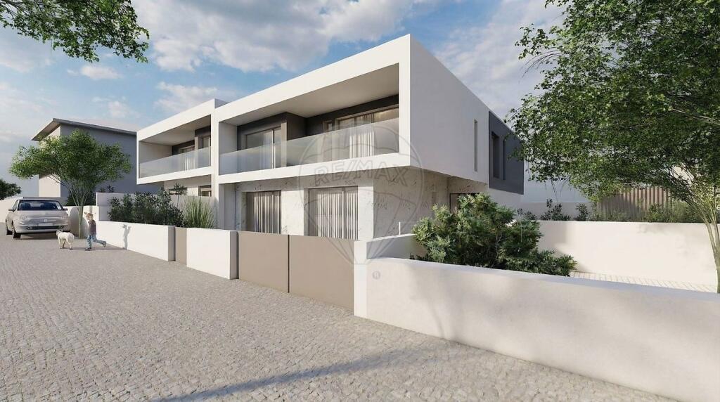 Main image of property: Lisbon, Mafra