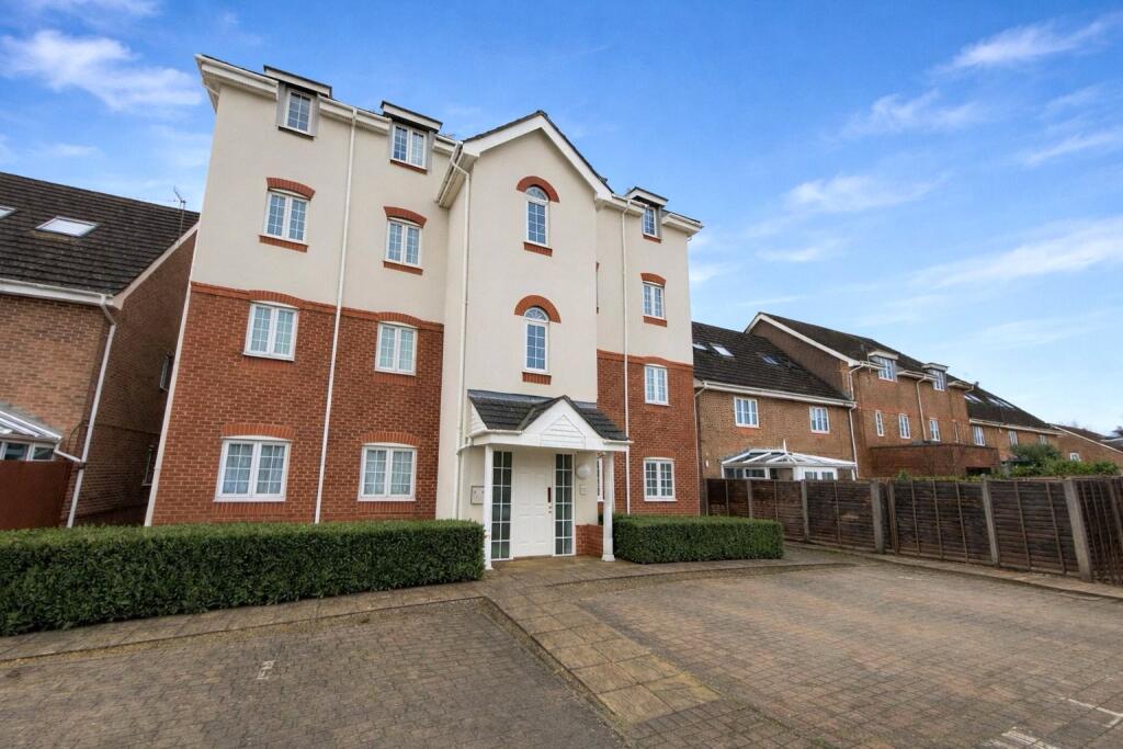 Main image of property: Fox Court, Aldershot, Hampshire, GU12