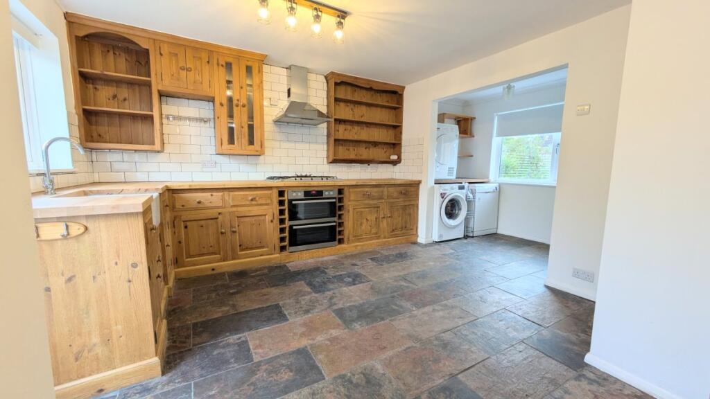 House in Brighton - View 3