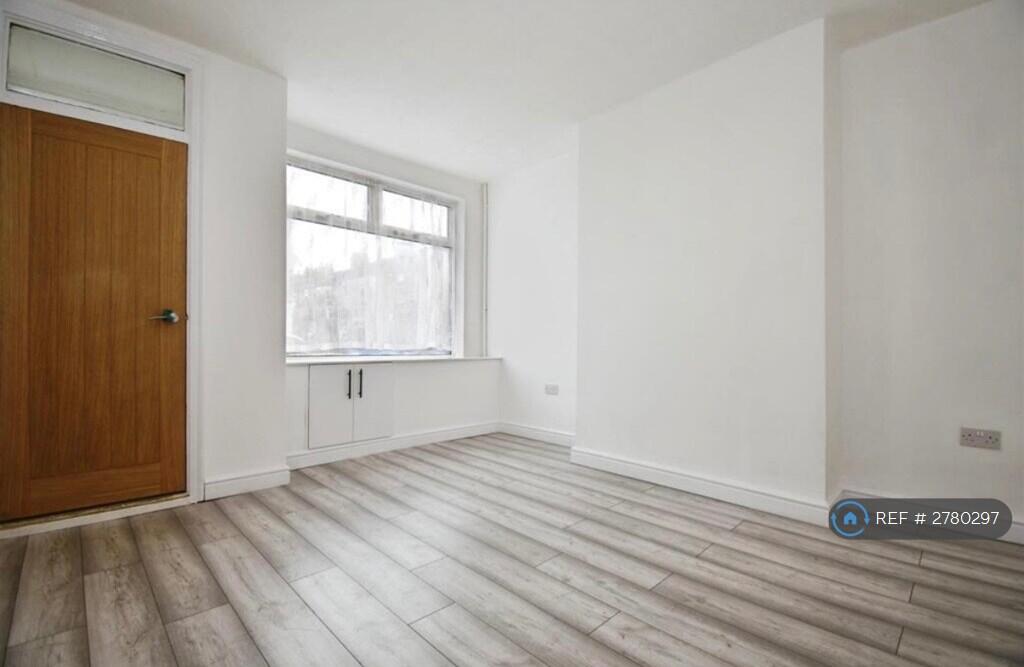 Main image of property: Hampshire Street, Hull, HU4