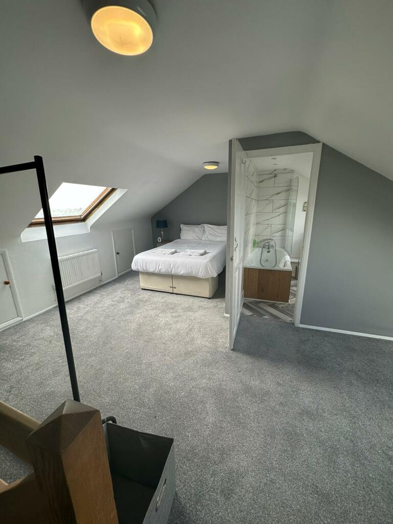 Apartment in Hove, Aldrington - View 5
