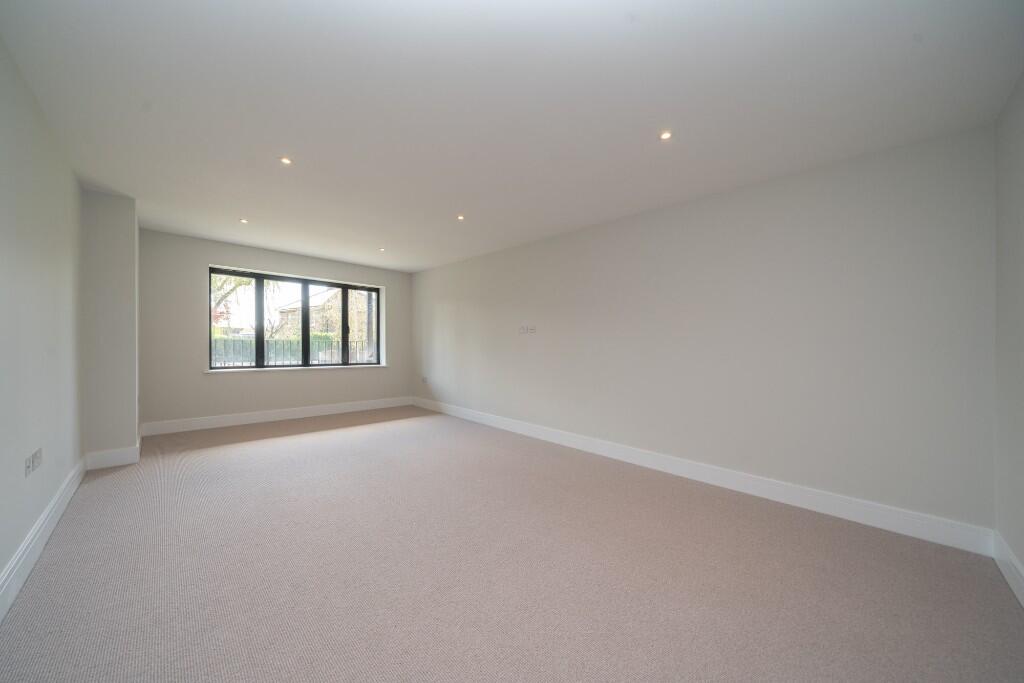 Chapel Lane, Long Marston, HP23 photo 3