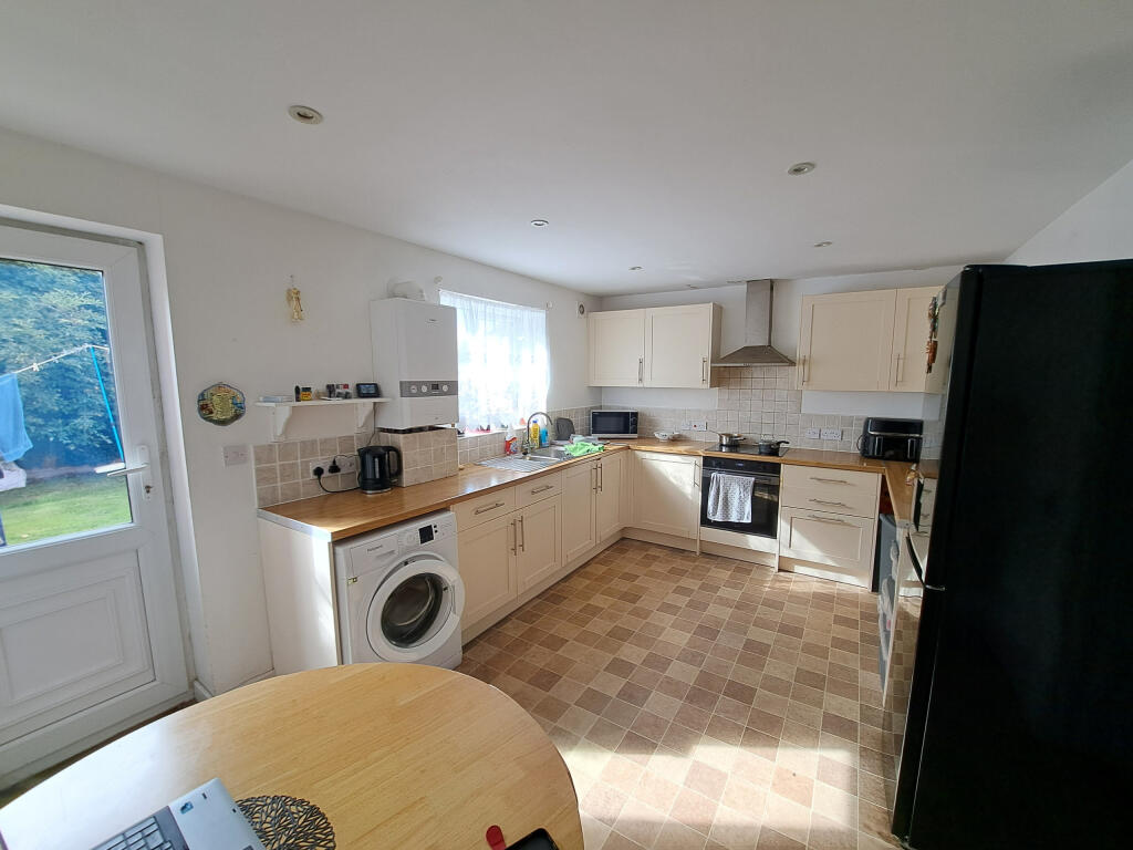 House in Peterborough - View 4