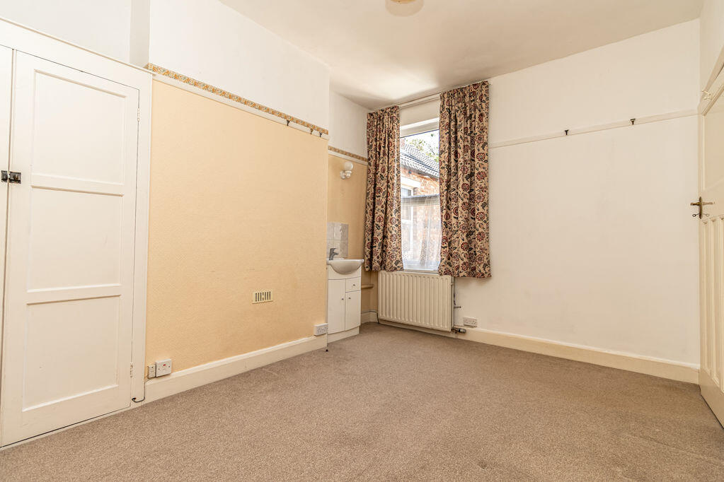 House in Portsmouth, Southsea - View 3