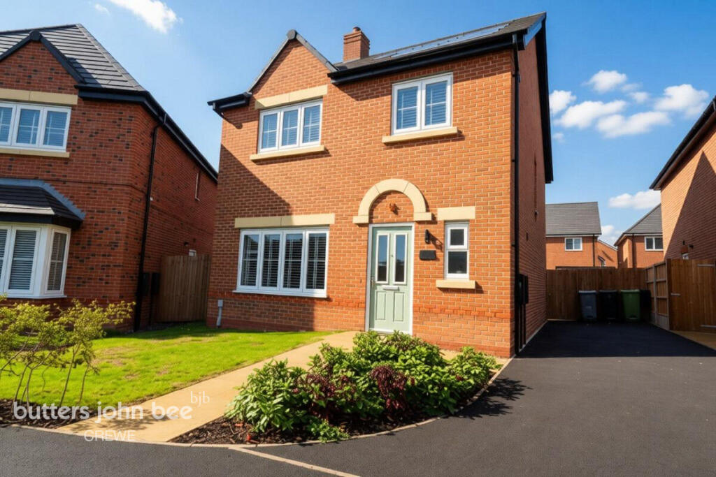 4-bed detached on Hurcomb Way, Crewe, £330,000