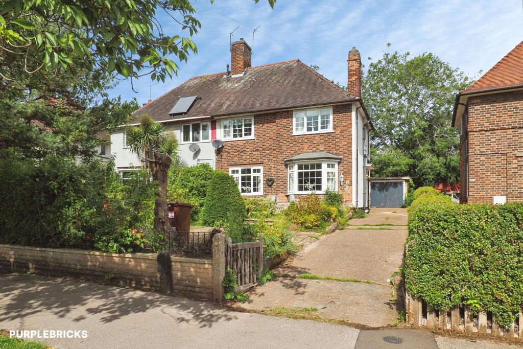 Main image of property: Aspley Lane, Nottingham, NG8