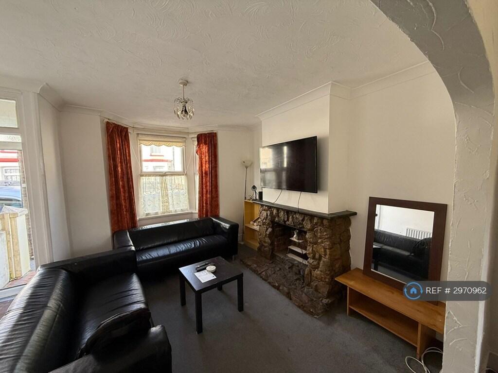Main image of property: Selbourne Road, Gillingham, ME7