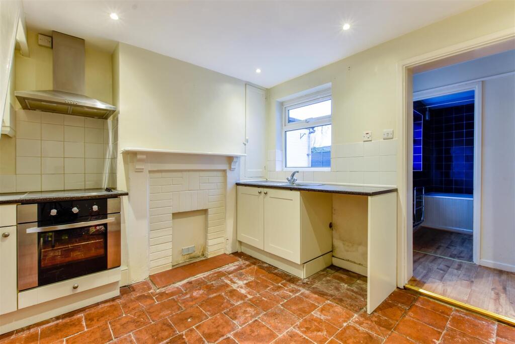 House in Cambridge - View 5