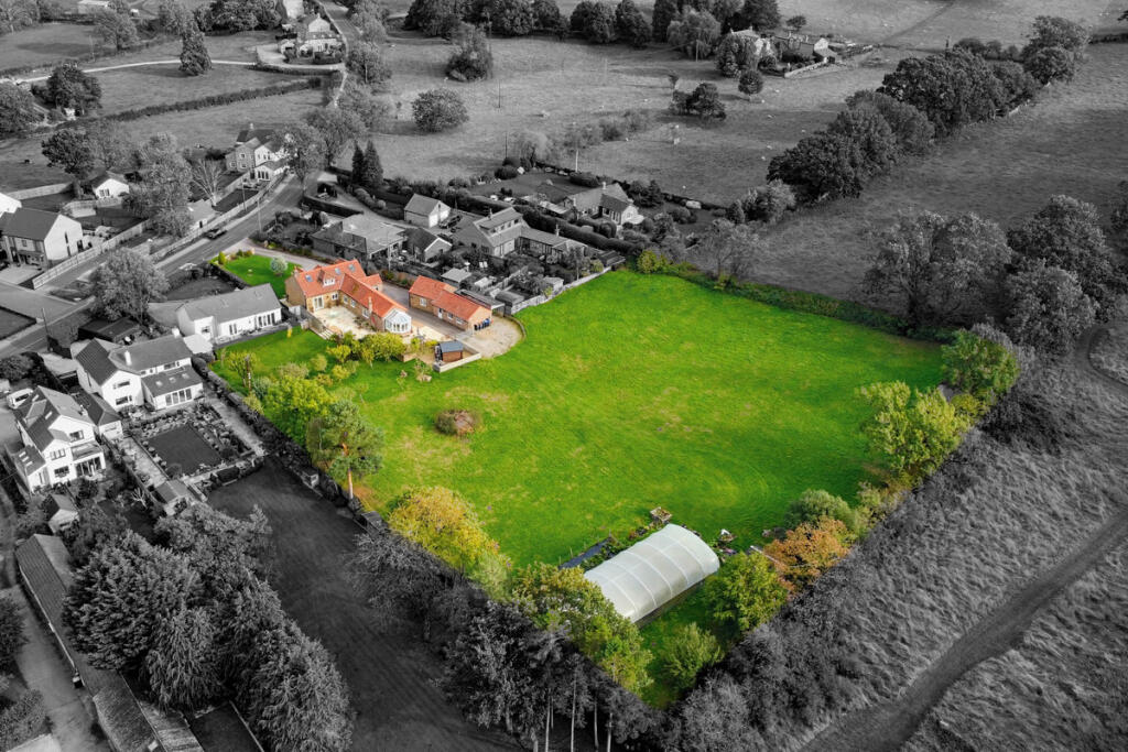 Main image of property: Hollins Lane, Harrogate, HG3