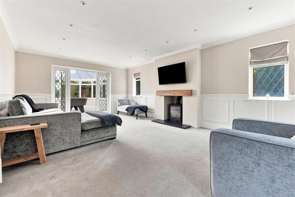 House in Nottingham - More