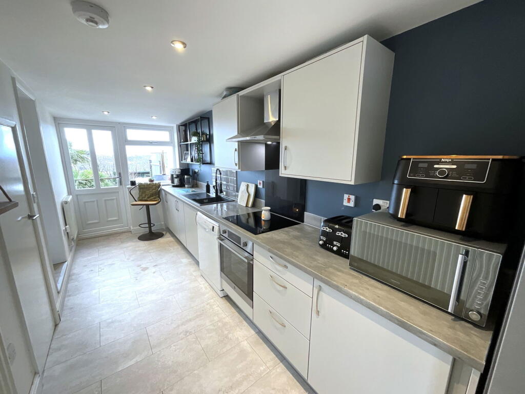 Additional image 7 of ROWLEY REGIS, Highmoor Road