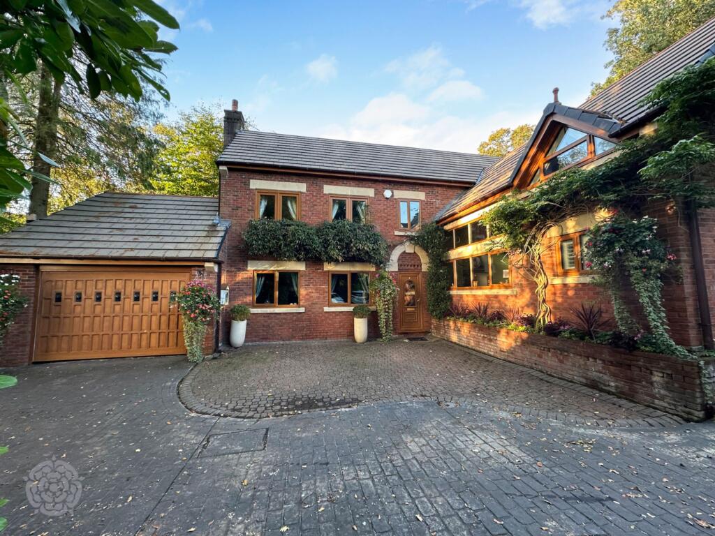 Mizpah Grove, Bury, BL8