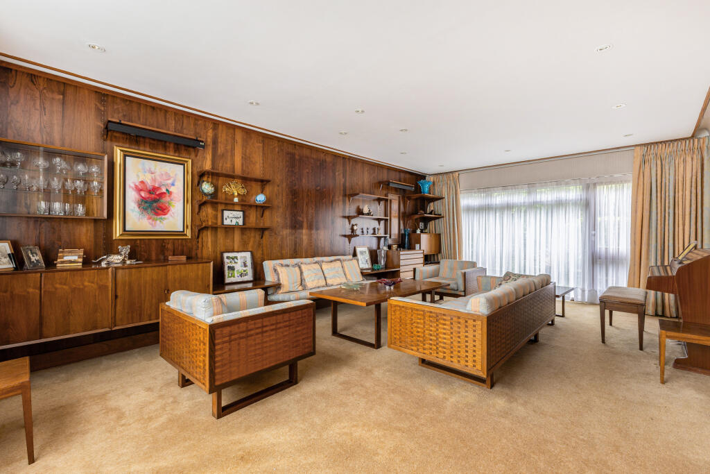 House in London - View 5
