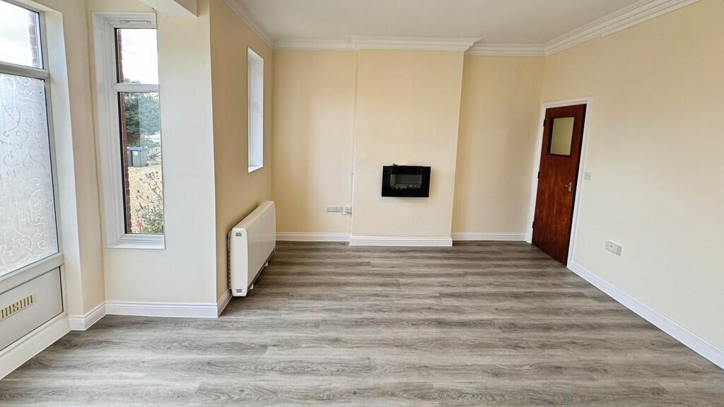Apartment in 270 Frome Road, Trowbridge - More
