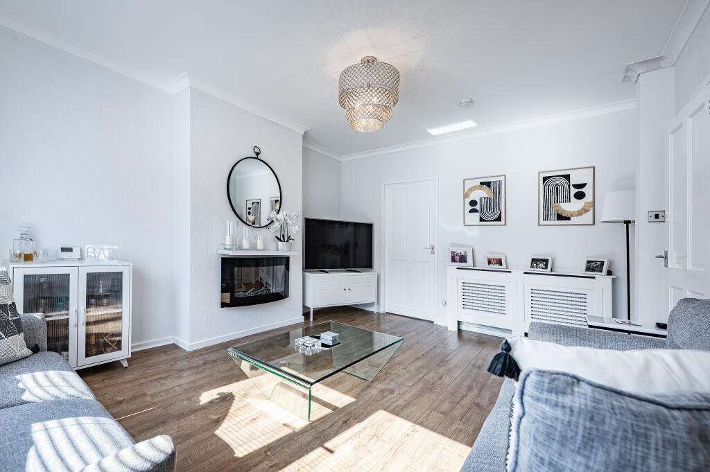 Apartment in Glasgow - More